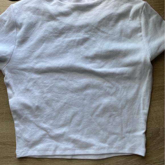 Garage Stormi Tee - Picture 3 of 5